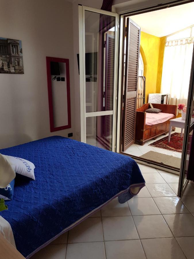 Hotel SinequaRoma Casal Palocco Esterno foto