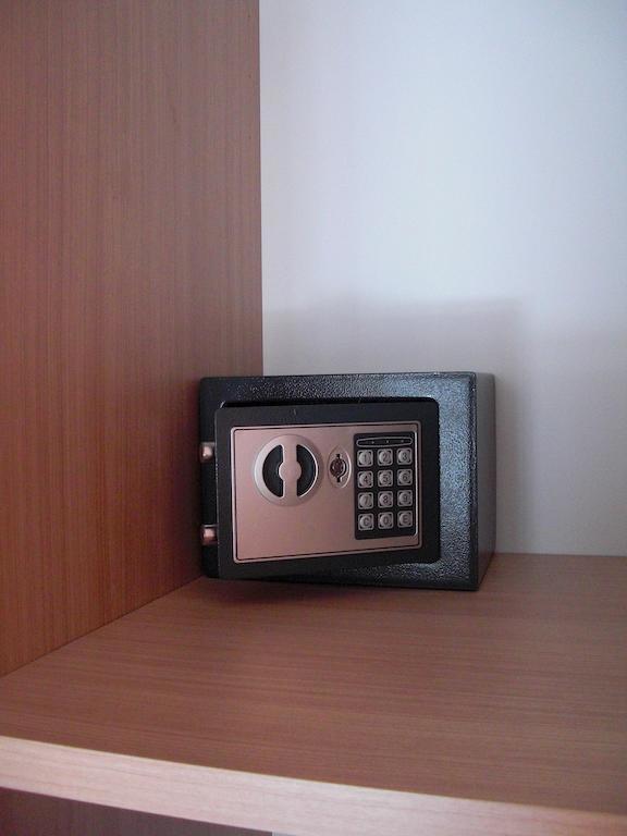 Hotel SinequaRoma Casal Palocco Esterno foto
