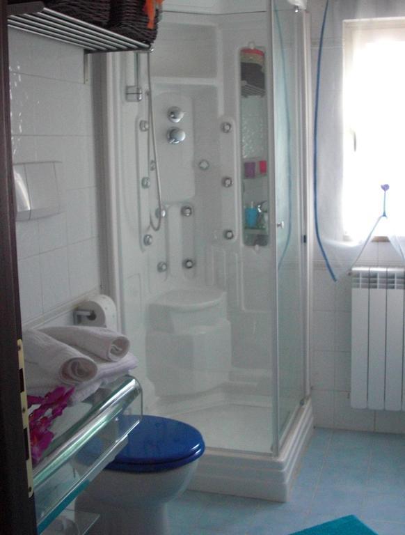 Hotel SinequaRoma Casal Palocco Esterno foto
