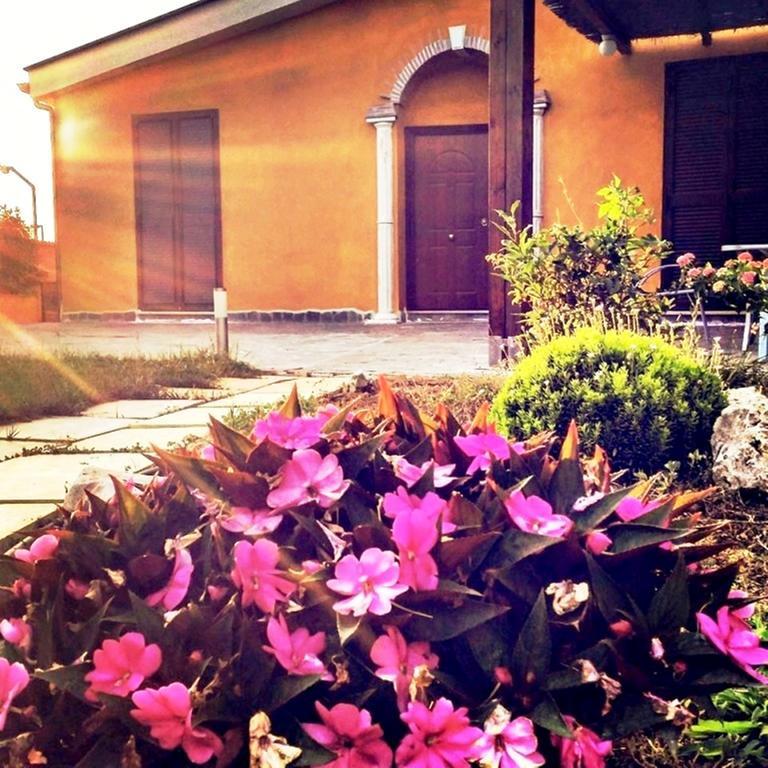 Hotel SinequaRoma Casal Palocco Esterno foto