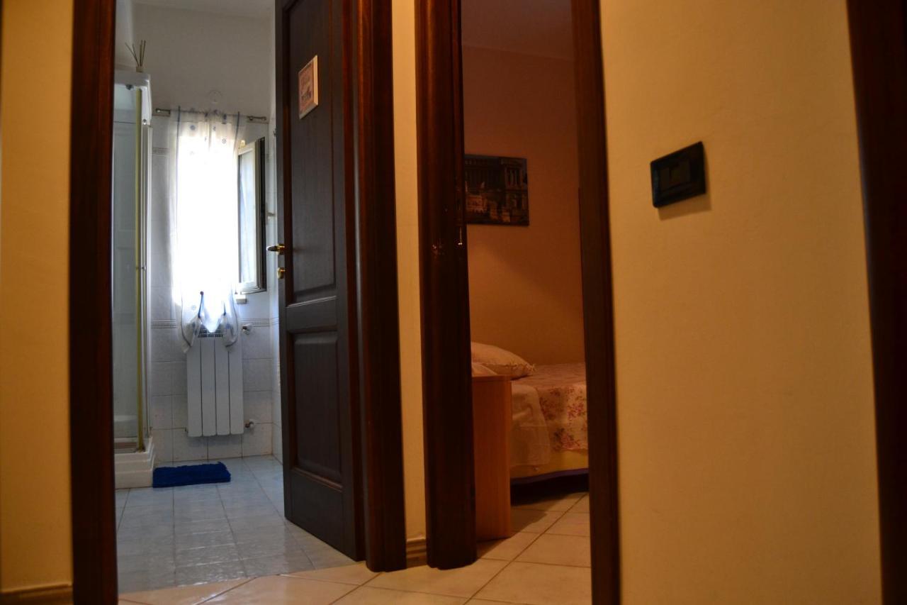 Hotel SinequaRoma Casal Palocco Esterno foto